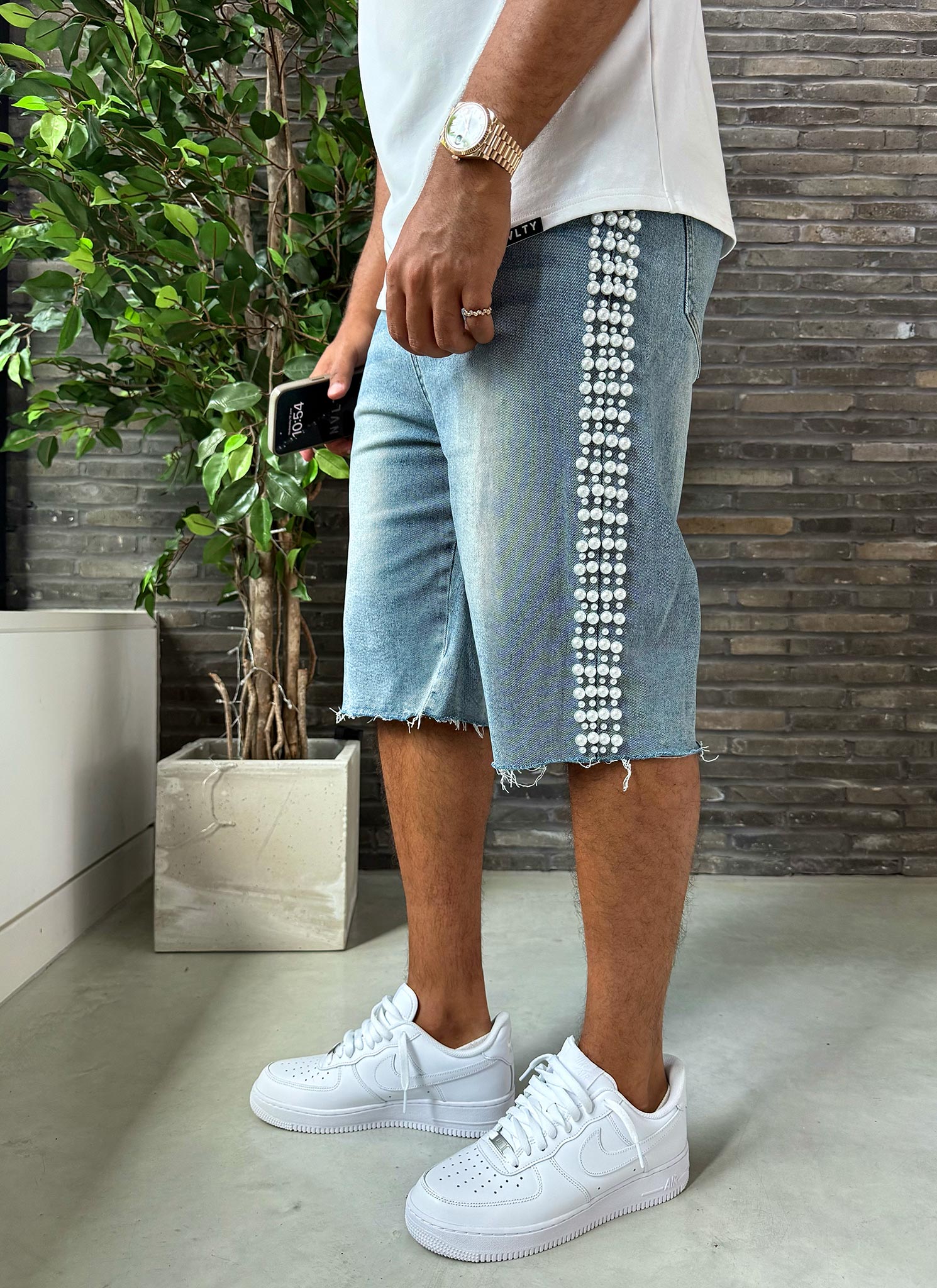 Vintage Pearl Denim Shorts - Blue