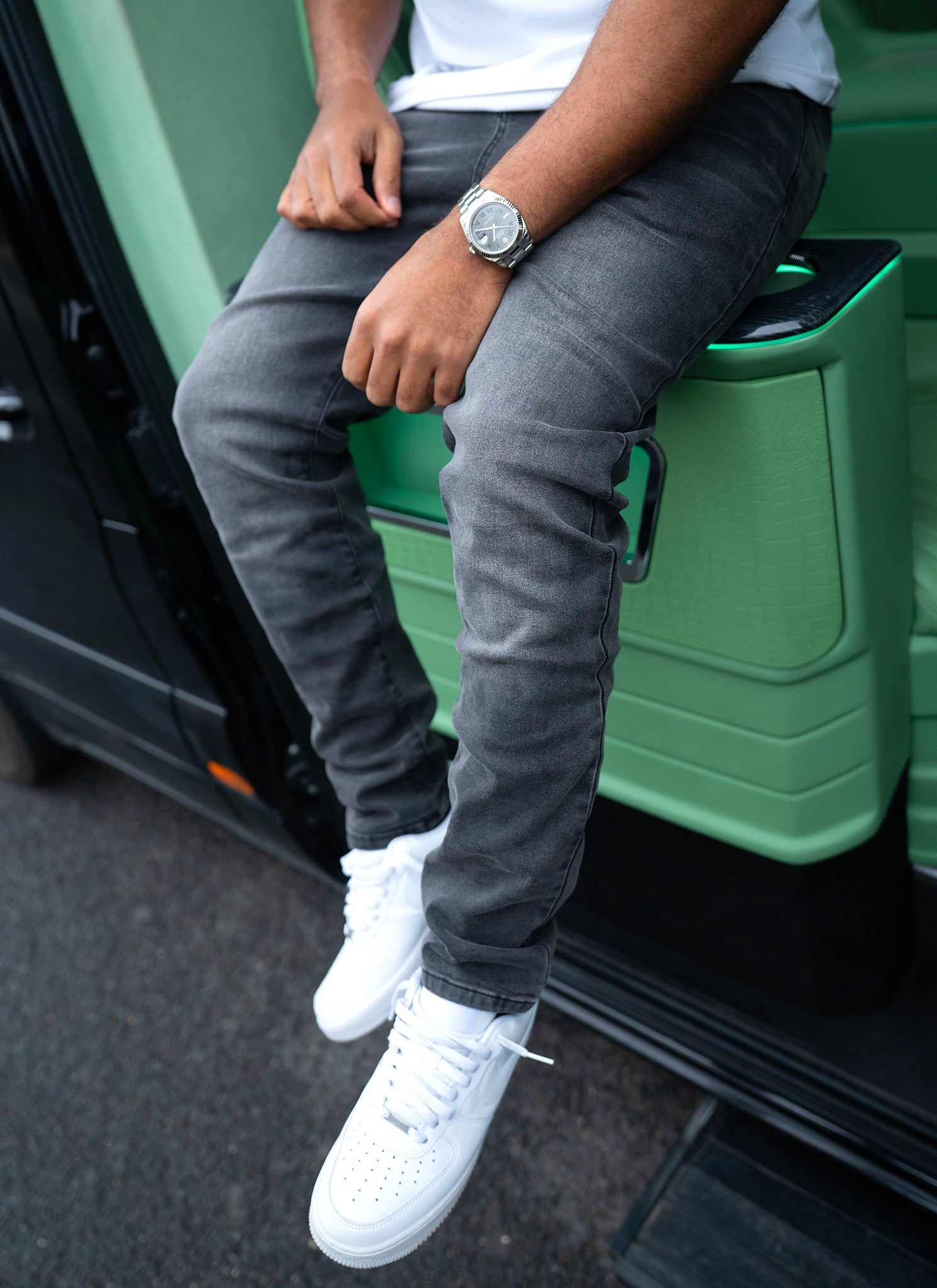 Slim Fit Jeans - Grey