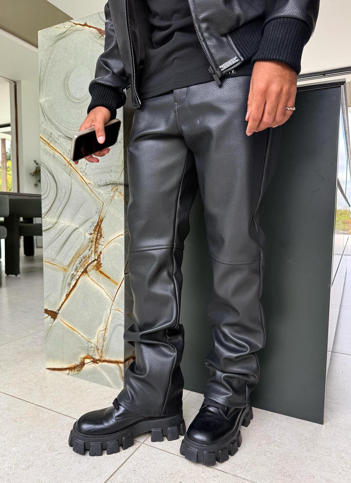 Heavyweight Grained Leather Pants - Black