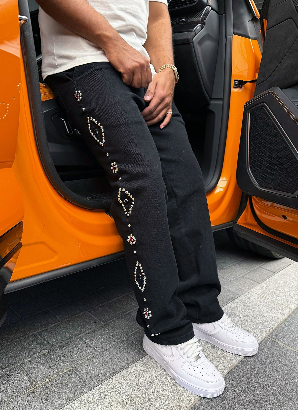 Vintage Studded Jeans - Black