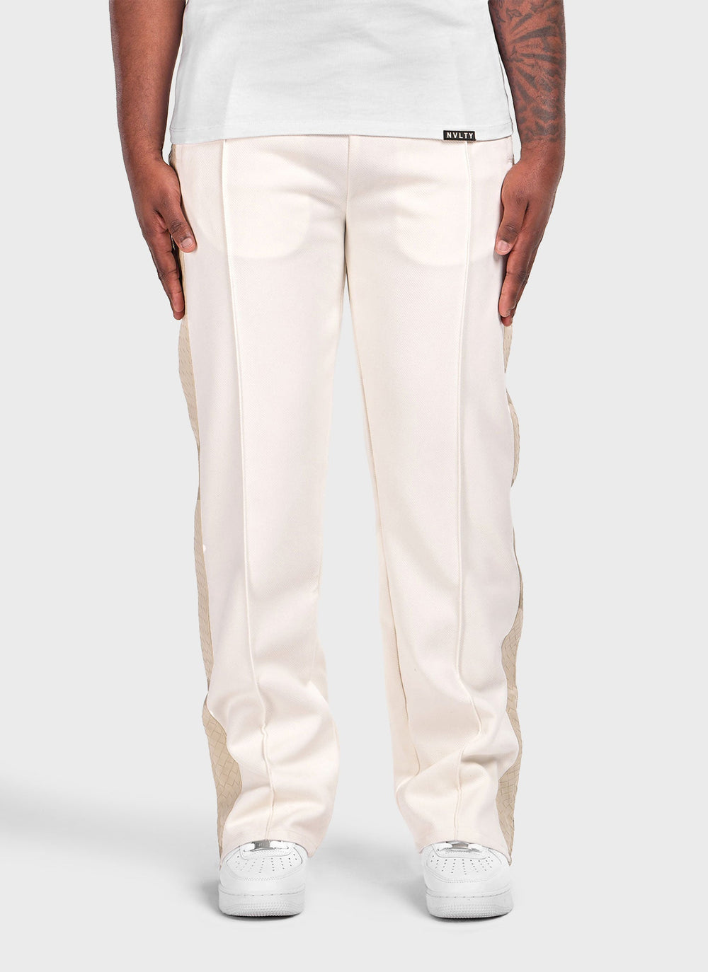 Twill Interlock Pleat Pants - Ivory