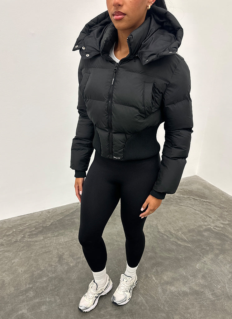 Cinched Waist Puffer Jacket - Black