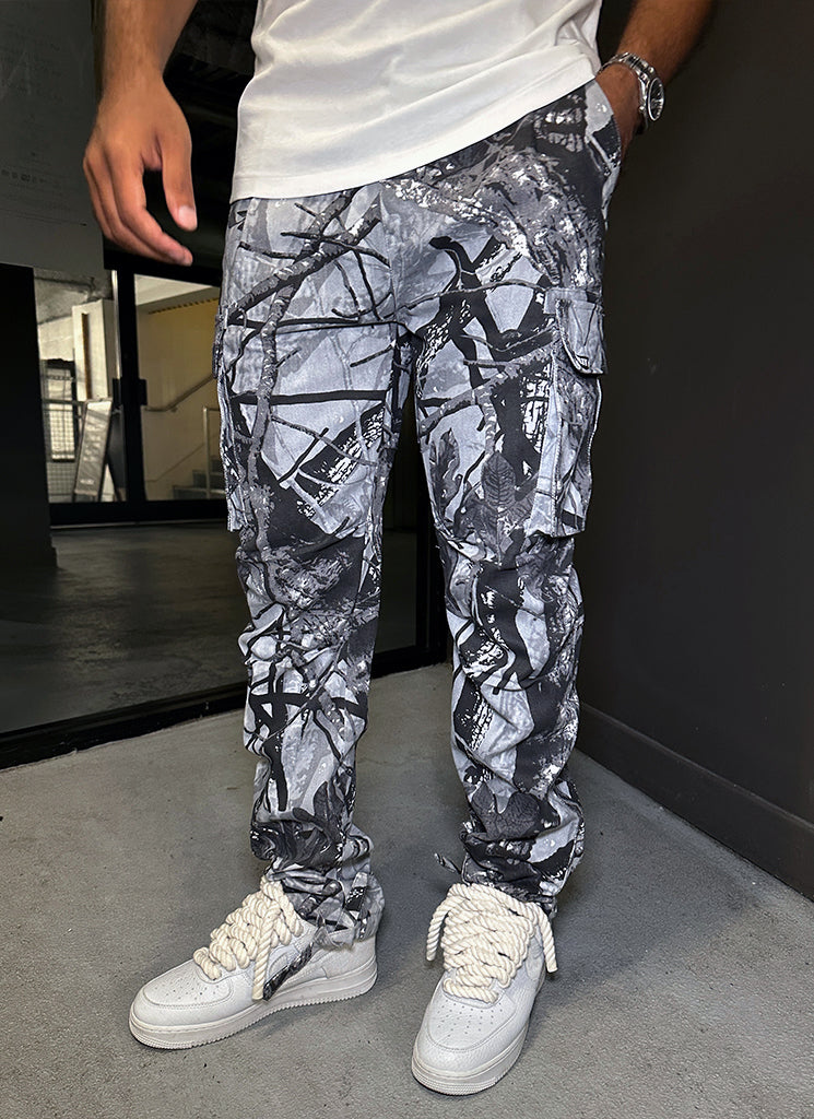 Vintage Cargos – Black Tree Camo