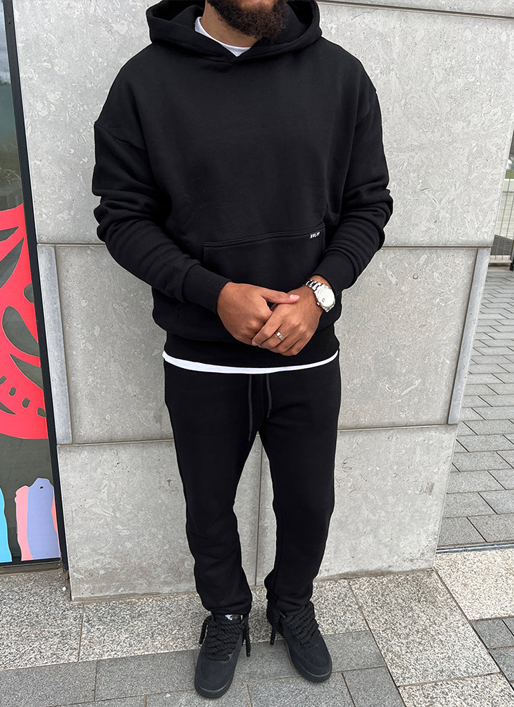 Heavyweight Essential Hoodie - Black