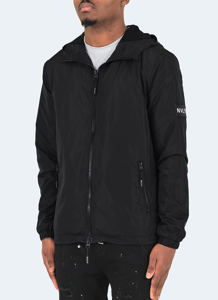 Essential Windbreaker - Black