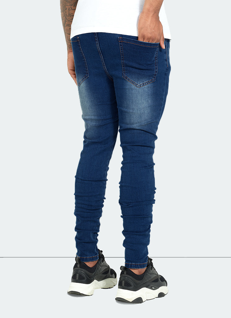 Essential Jeans – Dunkelblau